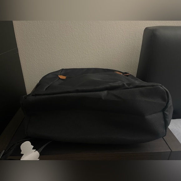 Backpack - Picture 8 of 11